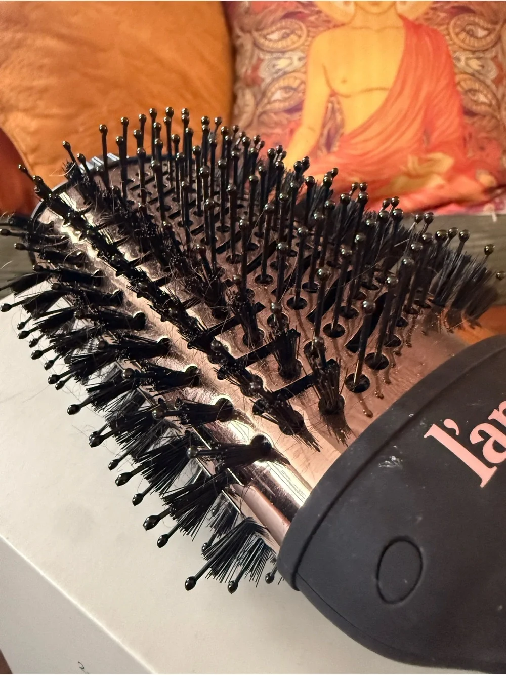L'ange Matte Black Round Vent Brush with Soft Bristles
